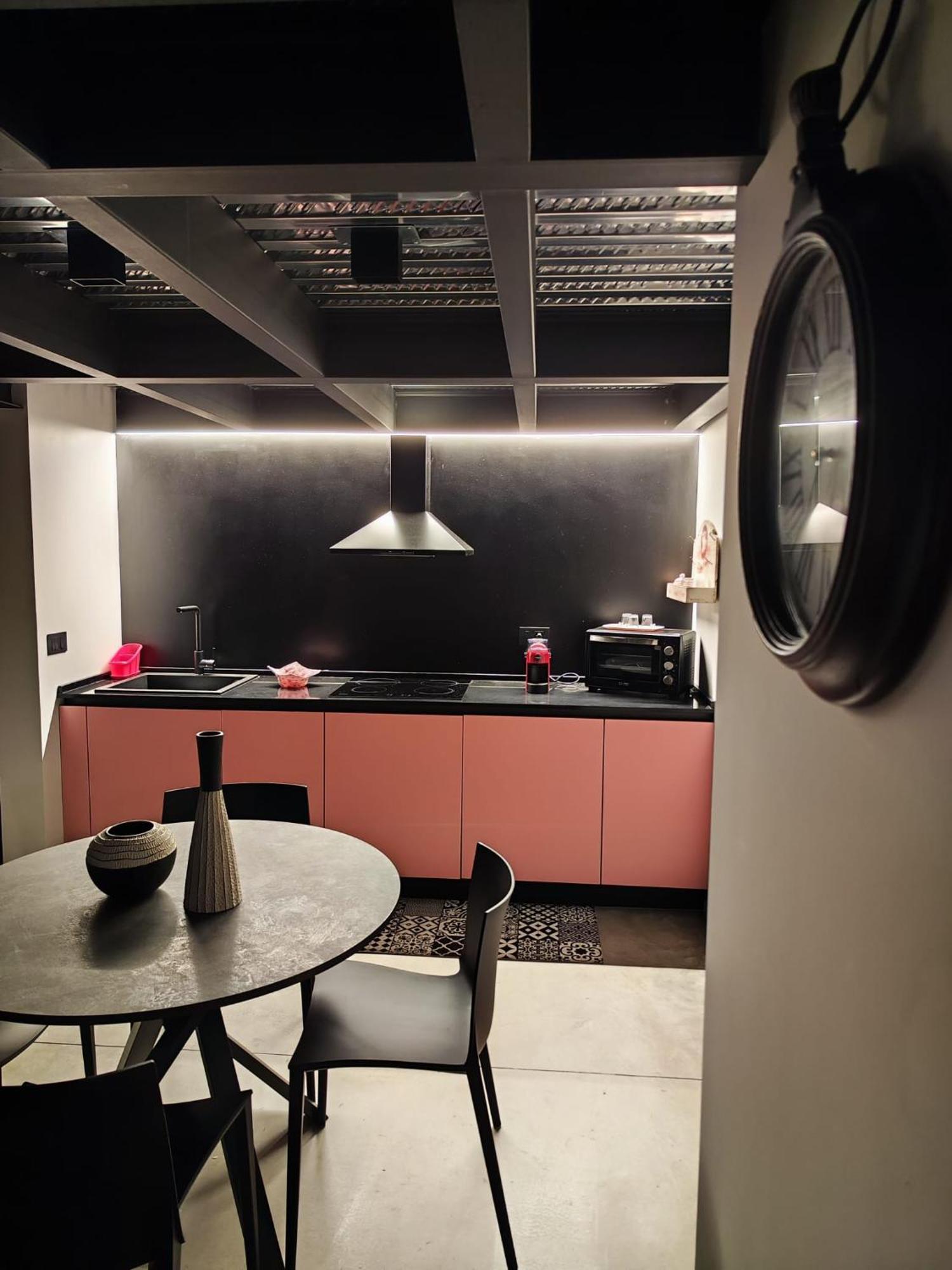 Loft Deluxe Centralissimo-Antica Vetreria Σαν Μπενεντέτο ντελ Τρόντο Εξωτερικό φωτογραφία